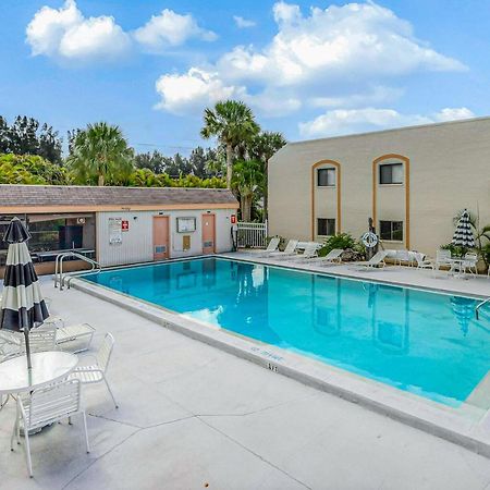 Paradise Found Apartment Fort Myers Exterior photo